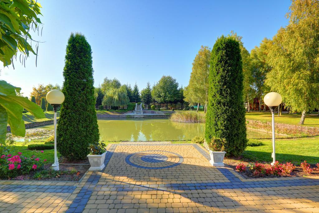 Chabrowy Dworek Hotel Teresin